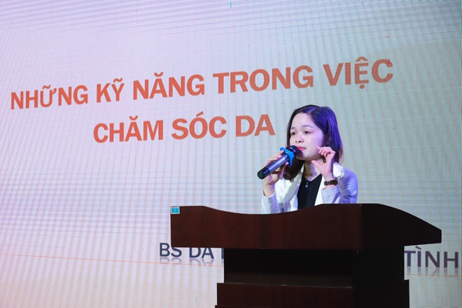 mat na sui bot thai doc rau cu- dong san pham dot pha tu my pham thien nhien m white - 4